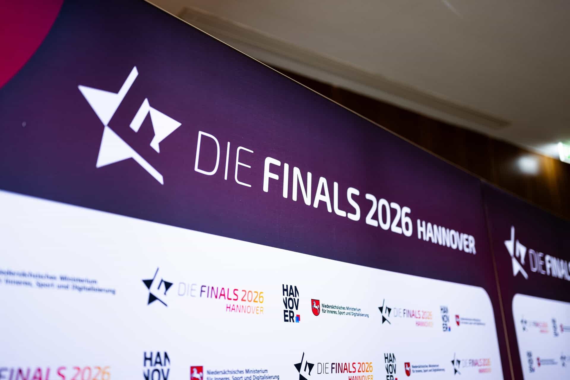 Banner für die Finals 2026 in Hannover, Sportveranstaltung mit großem Logo.