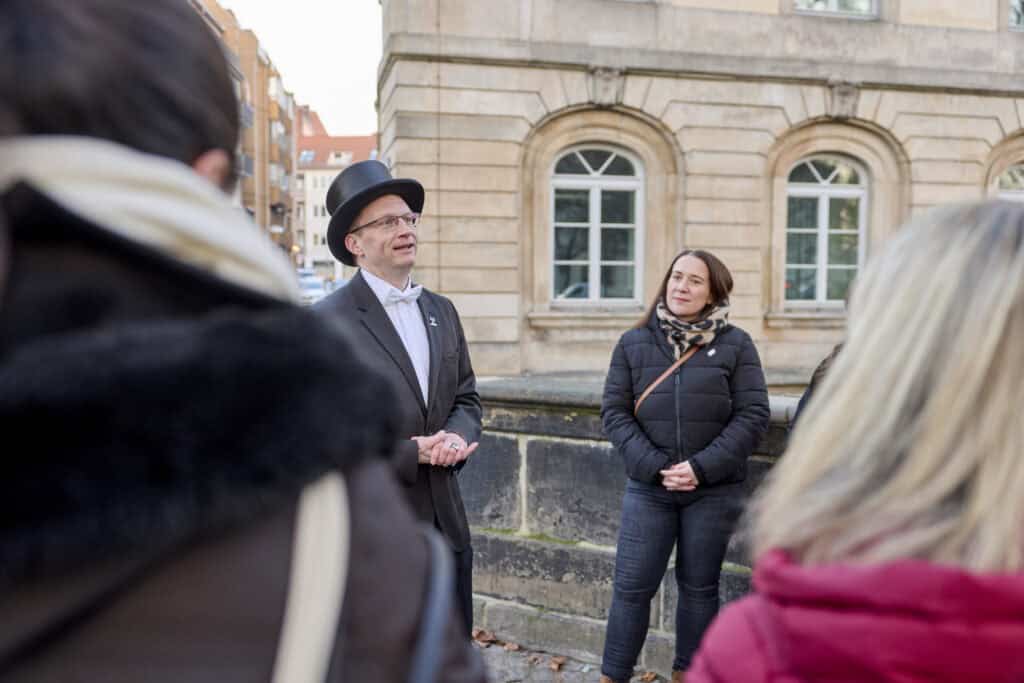 Führungsgruppe bei der Bruchmeister Tour in Hannover, historische Stadtführung.