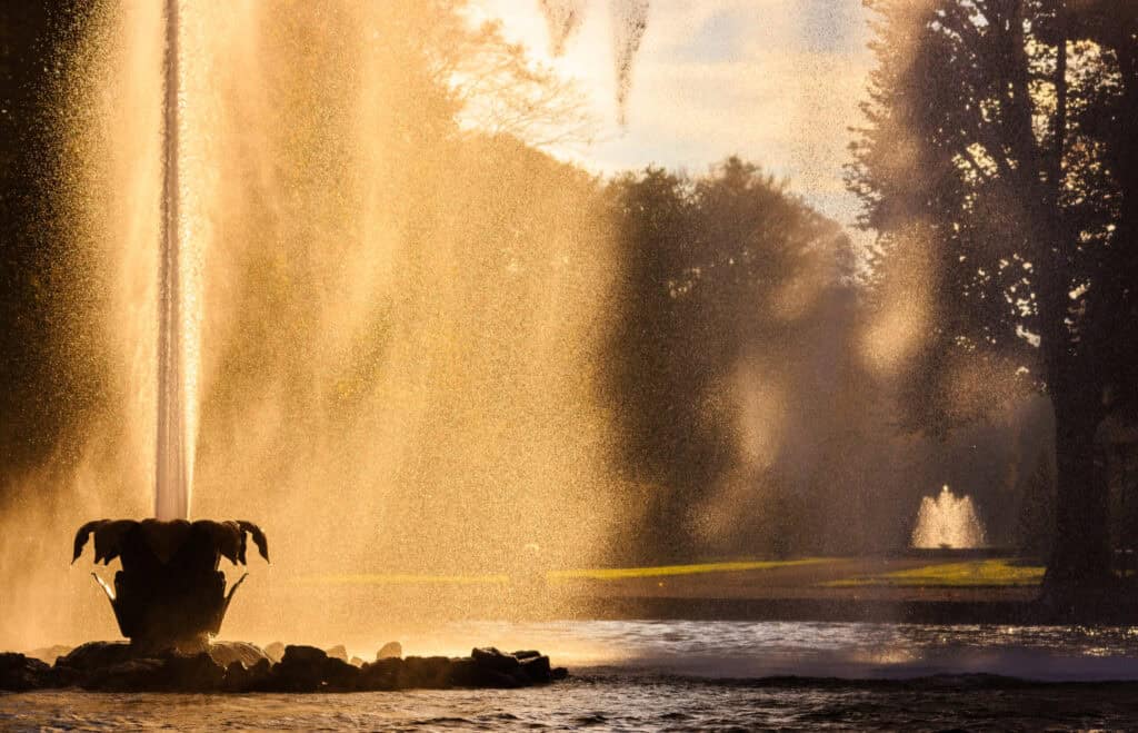 Gartenmeister Brunnen mit Fontäne im Georgengarten Hannover.