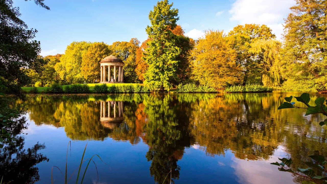 Tour di Leibniz, Georgengarten con il Tempio di Leibniz