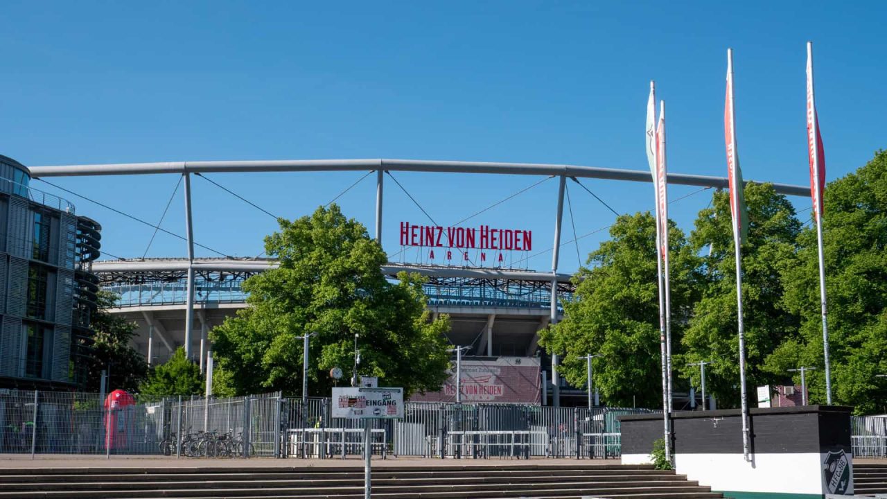 Die Heinz von Heiden Arena von Außen