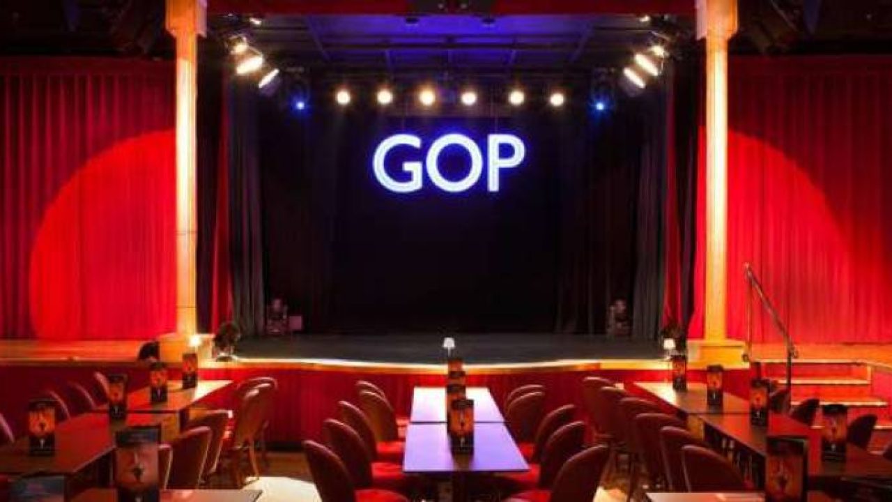 Escenario de la Experiencia Hannover con el teatro GOP, ideal para eventos de grupo y acontecimientos culturales destacados.